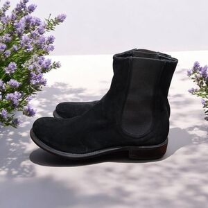 Rocco P. Hand Made Torre Saw Patrisio Women's Black Suede Chelsea boots 39.5